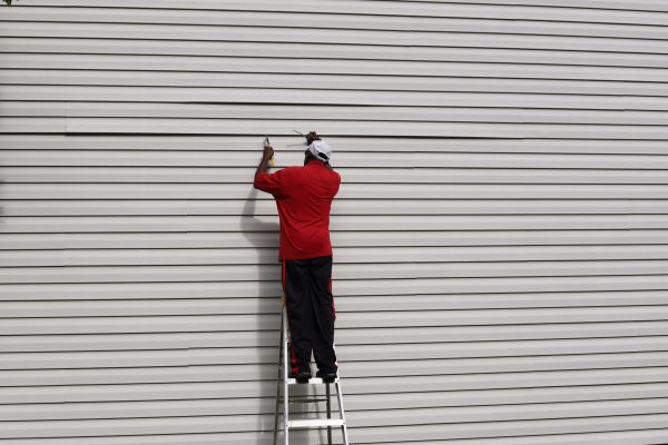 Loose Siding Repair in Sequim